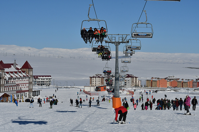 cibiltepe-kayak-merkezinde-somestir-yogunlugu-(1).jpg