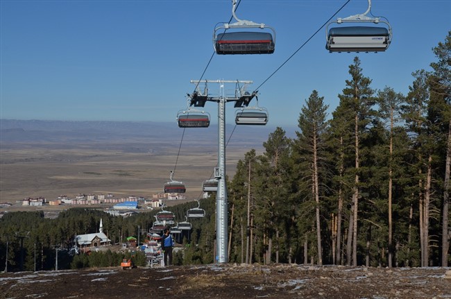 cibiltepe-kayak-merkezinin-modern-telesiyeji-sezona-hazir-(4).jpg