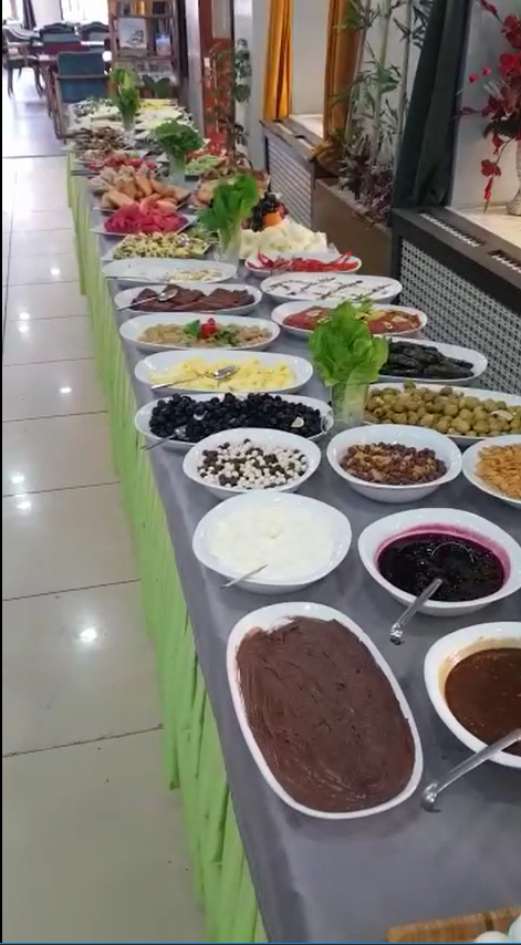 cihangirzade-konagi-cafe--ve-restaurant-musterilerini-bekliyor-(6).jpg