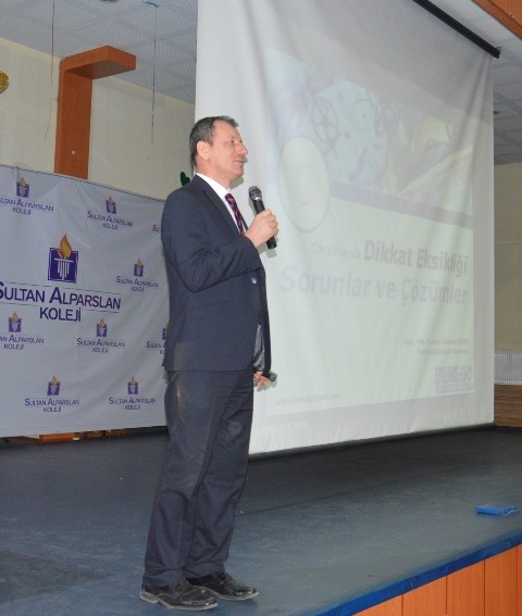 cocuklarda-dikkat-eksikligi-ve-cozum-yollari-(2).jpg