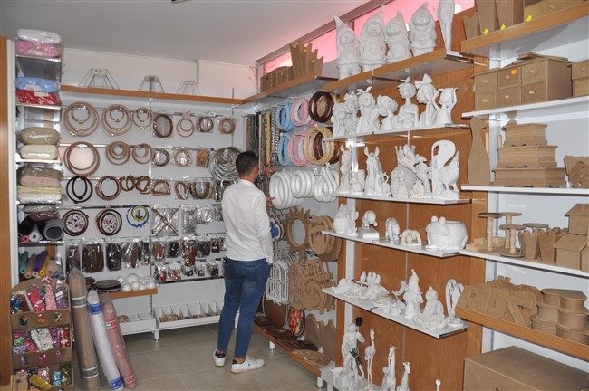 deniz-hobi-market-kars’ta-acildi-(5).jpg