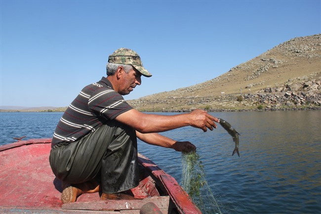 denizsiz-kentlerin-balikcilari-av-mesaisinde-(19).jpg