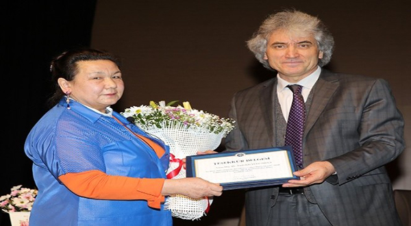 doc.-dr.-yuguseva-arude-altay-inanclarini-anlatti-001.jpg doc.-dr.-yuguseva-arude-altay-inanclarini-anlatti-001.jpg