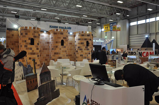 emitt-(dogu-akdeniz-uluslararasi-turizm-ve-seyahat-fuari)-acildi-(1).jpg