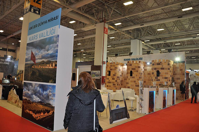 emitt-(dogu-akdeniz-uluslararasi-turizm-ve-seyahat-fuari)-acildi-(2).jpg