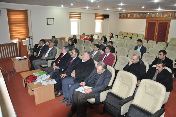 erzurum-ve-kars-projesinin-paydas-degerlendirme-toplantisi-yapildi-(2).jpg