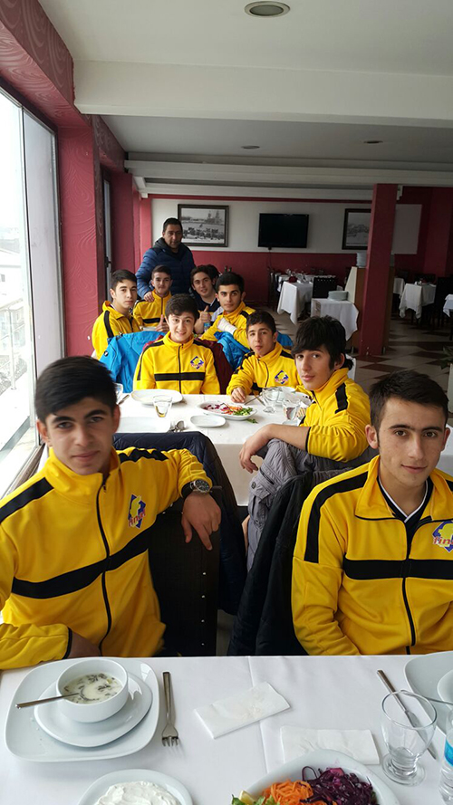 futbol-sampiyonu-ozel-final-lisesi-oldu!-(8).jpg