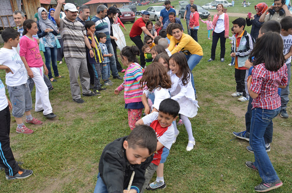 geleneksel-yilsonu-okul-aile-piknigi-yapildi-(8).jpg