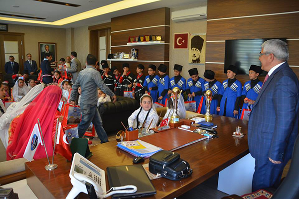 hedef,-isildayan-bir-kars-(5).jpg