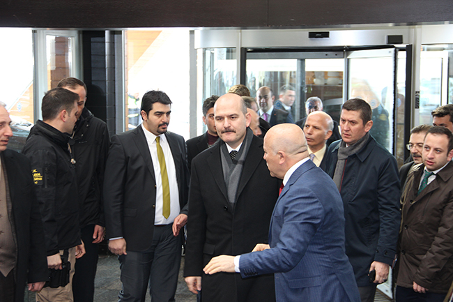 icisleri-bakani-suleyman-soylu,-bolge-guvenlik-toplantisina-katildi-(2).jpg