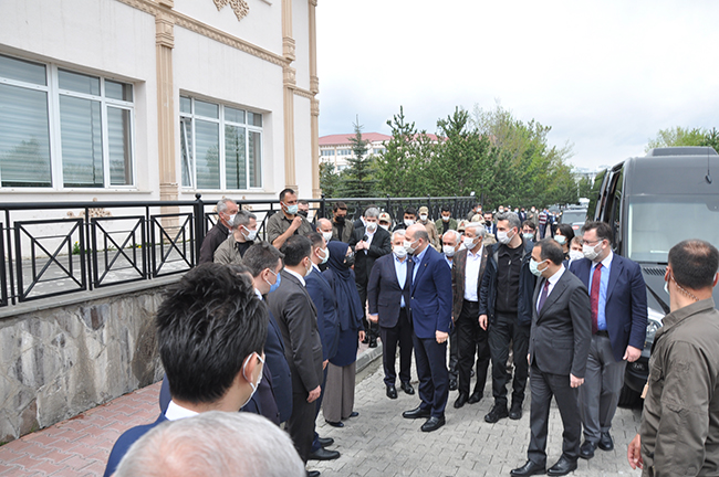 icisleri-bakani-suleyman-soylu,-kars’a-geldi-(4).jpg