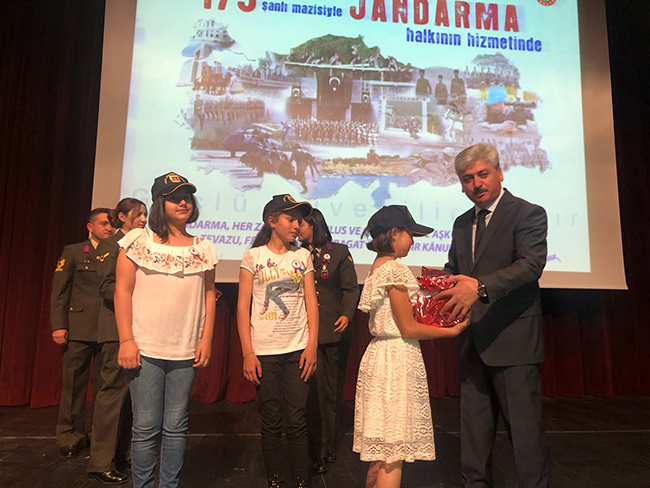 jandarma-teskilatinin-179.-yili-kars’ta-kutlandi-(9).jpg
