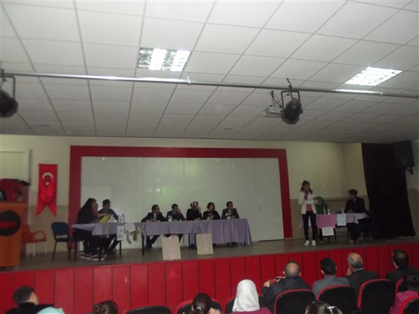 kagizman’da-munazara-yarismasi-yapildi-(7).jpg