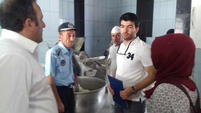 kagizman-belediyesinden-gida-denetimi-(3).jpg