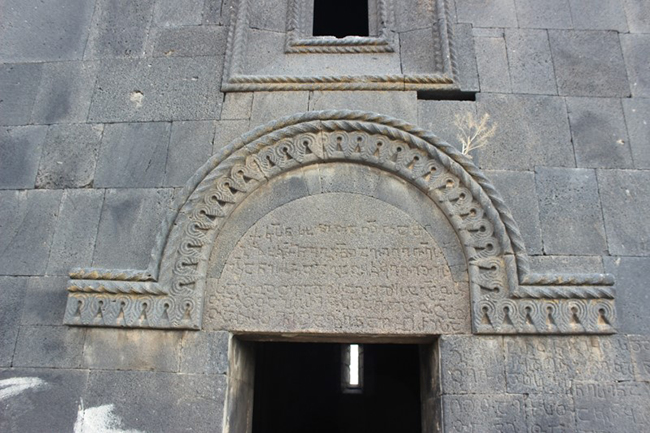 kagizmanda-1500-yillik-kilise-curuyor-(3).jpg