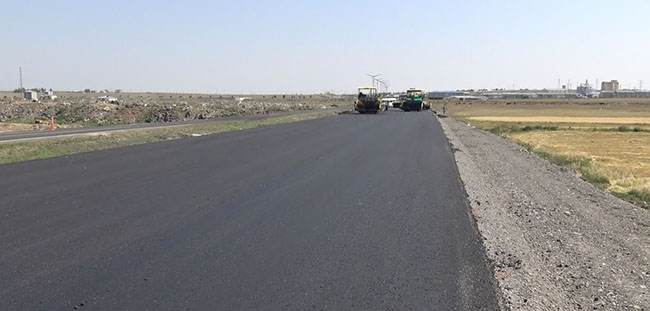 karayollari-cevre-yolunu-sicak-asfalt-yapti-(1).jpg