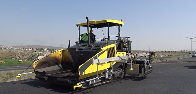 karayollari-cevre-yolunu-sicak-asfalt-yapti-(4).jpg