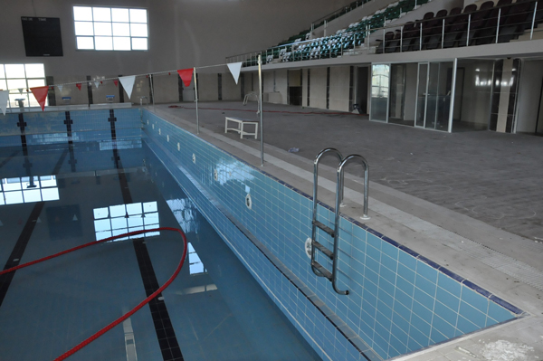 kars’in-yari-olimpik-yuzme-havuzunun-suyu-cikti--(2).jpg