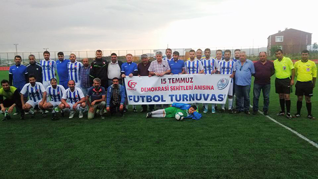 kars’ta-15-temmuz-4lu-futbol-turnuvasi-sona-erdi-(5).jpg