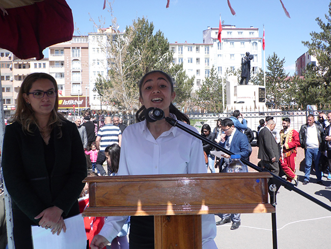 kars’ta-23-nisan-coskusu-(14).jpg