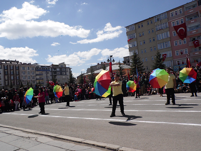 kars’ta-23-nisan-coskusu-(21).jpg