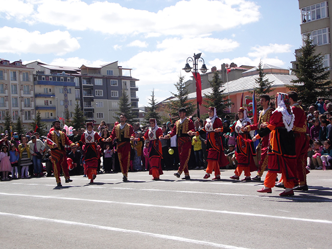 kars’ta-23-nisan-coskusu-(24).jpg