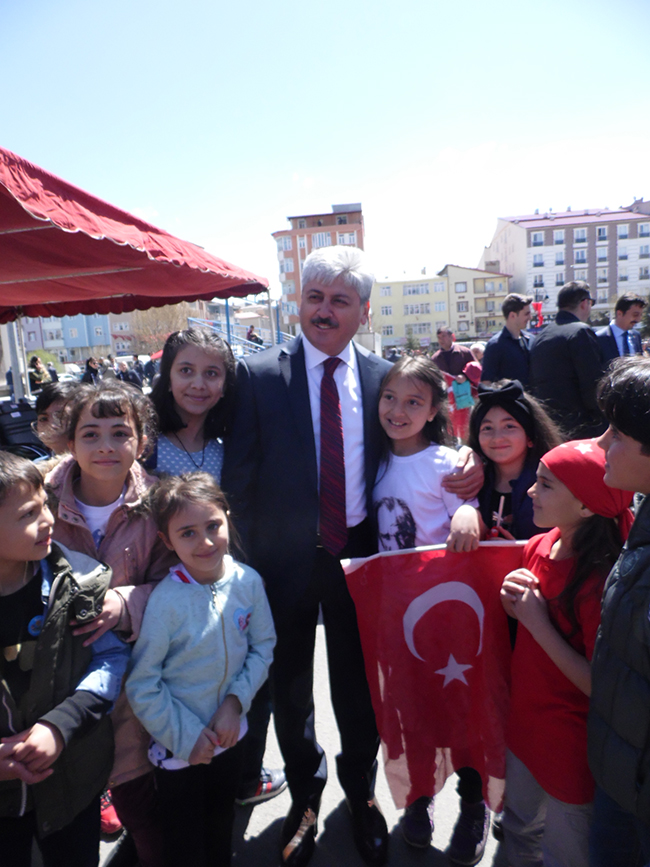 kars’ta-23-nisan-coskusu-(29).jpg