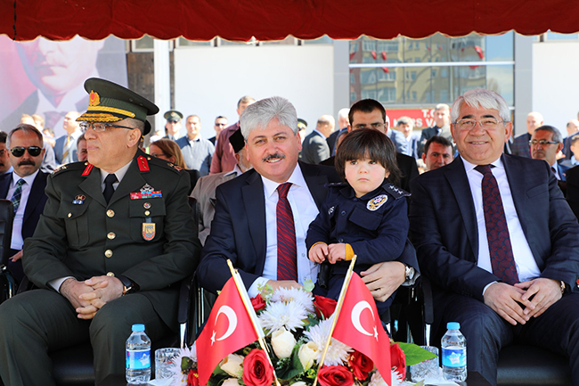 kars’ta-23-nisan-coskusu-(32).jpg