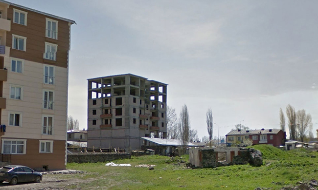kars’ta-7-katli-bina-coktu!-(5).jpg