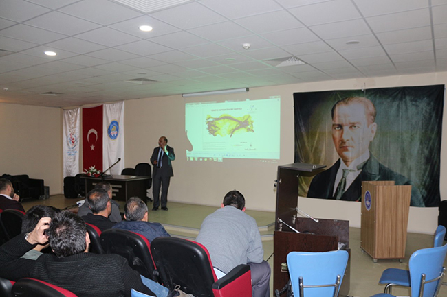 kars’ta-afad-temel-afet-bilinci-egitimi-verdi-(4).jpg