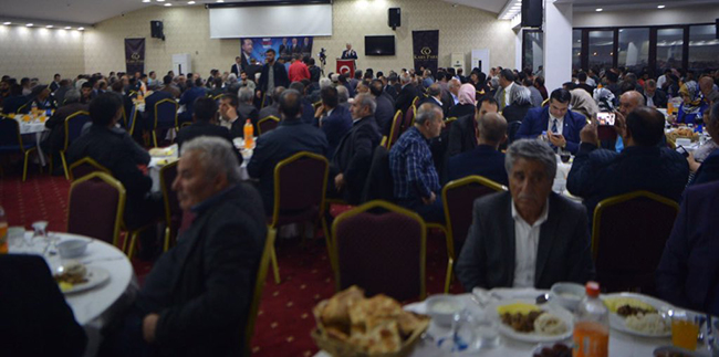 kars’ta-ak-partiden-vefa-iftar-yemegi!-(4).jpg