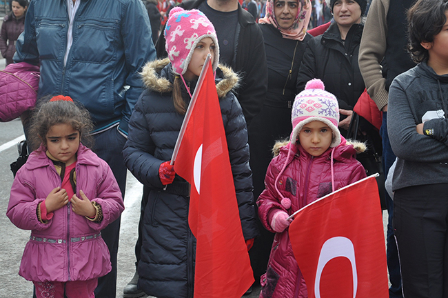 kars’ta-cumhuriyet-coskusu--(13).jpg