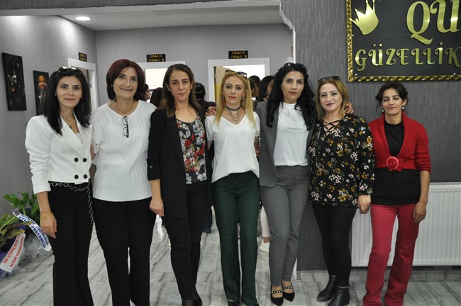 kars’ta-queen-guzellik-merkezi-acildi-(13).jpg
