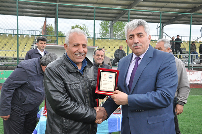 kars’ta-sampiyon-esnaf-spor-oldu--(4).jpg