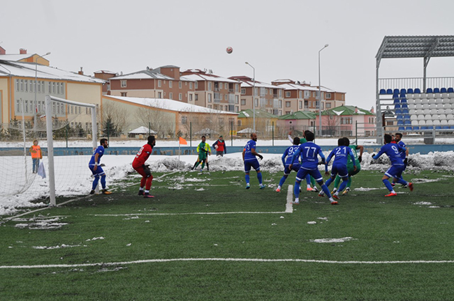 kars-36-spor-0---ardahanspor-0-(3).jpg