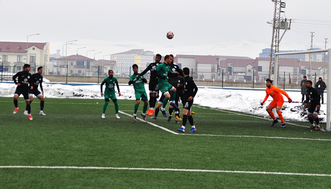 kars-36-spor-3-–-yakutiyespor-1-(2).jpg
