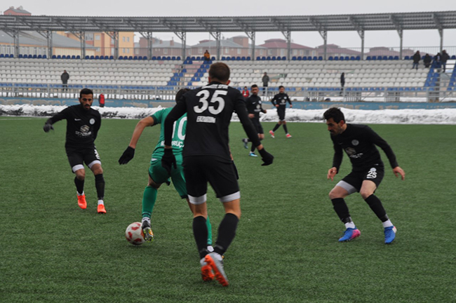 kars-36-spor-3-–-yakutiyespor-1-(4).jpg