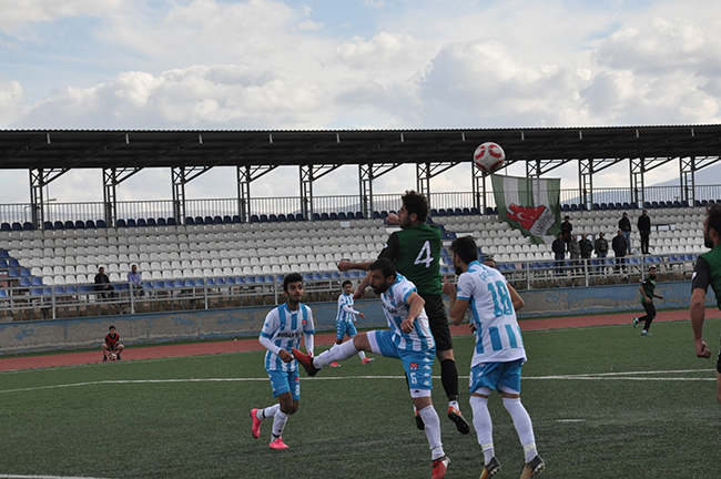 kars-36-spor-4---catiksu-genclik-spor-0--(2)-001.jpg