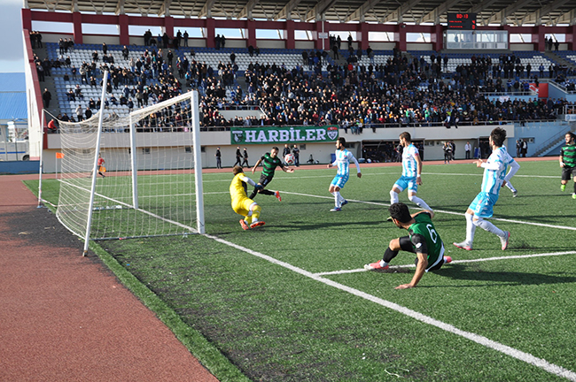 kars-36-spor-4---catiksu-genclik-spor-0--(4)-001.jpg
