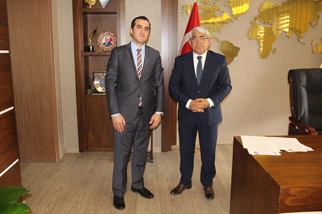 kars-belediye-baskanligi-ve-kosgeb-il-mudurlugu-arasinda-protokol-imzalandi-(3)-002.jpg