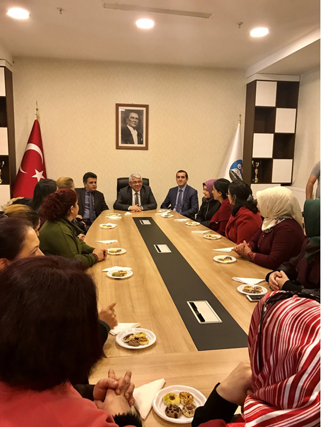 kars-belediyesi-ve-kosgeb’den-kadin-girisimcilere-destek-(2).jpg