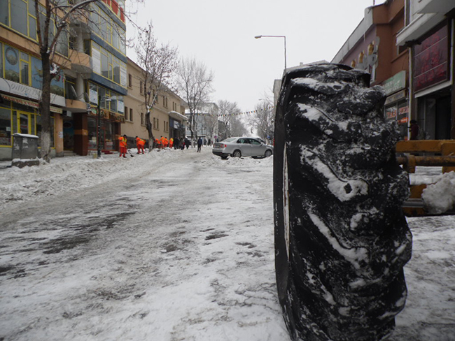 kars-belediyesinden-kar-seferberligi-(9).jpg