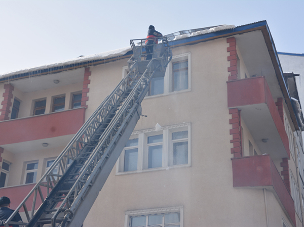 kars-belediyesinden-sacaklara-operasyon!-(4).jpg
