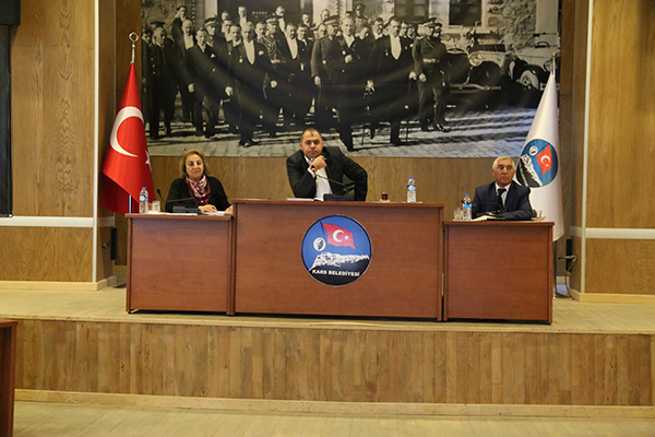 kars-belediyesinin-2015-yili-faaliyet-raporu-onaylandi-(1).jpg