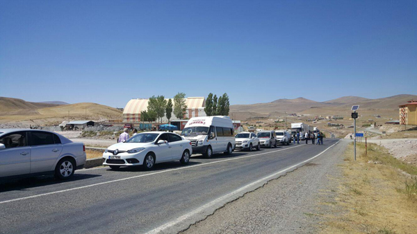 kars-digor-yolu-kapatildi!-(1).jpg