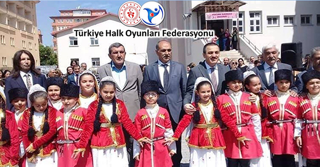 kars-halk-oyunlari,-dort-dalda-turkiye-finalinde!-(2).jpg