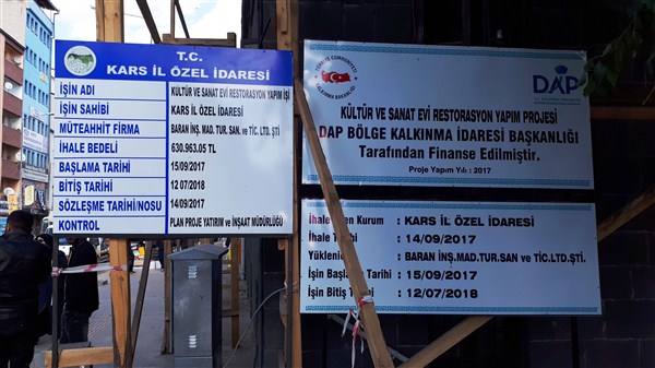 kars-kultur-ve-sanat-evi-restorasyonu-tum-hiziyla-devam-ediyor-(1).jpg
