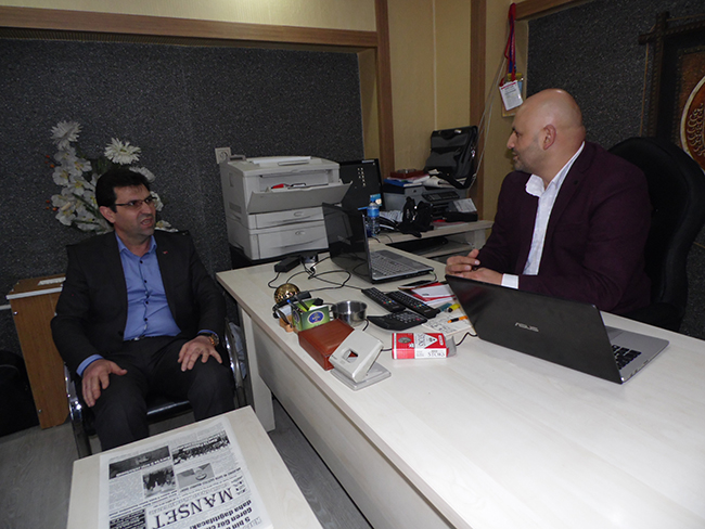 kars-milletvekili-aday-adayi-kaya’dan-gazeteci-harmankaya’ya-ziyaret!-(2).jpg