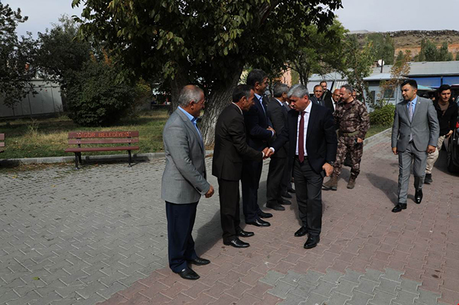 kars-valisi-rahmi-dogan’dan-ilce-ziyareti-(4).jpg