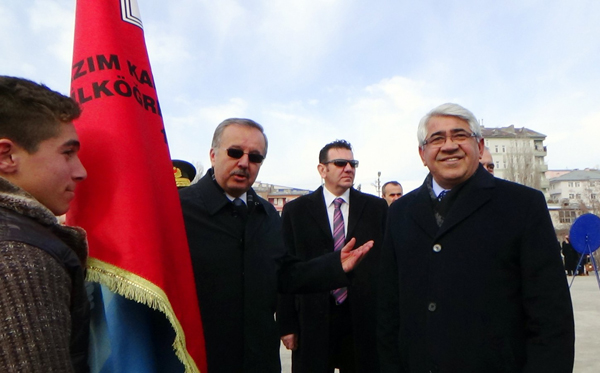 karsin-kurtaricisini-andik!-(2).jpg